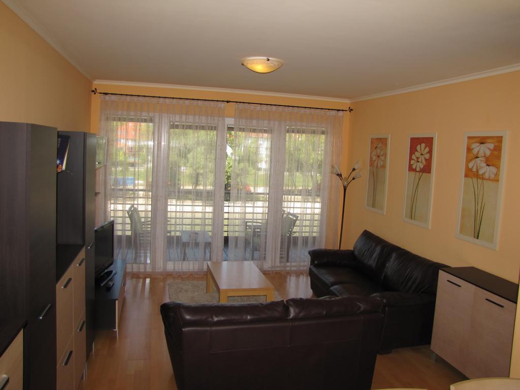 Dunalux Apartman Győr Værelse billede