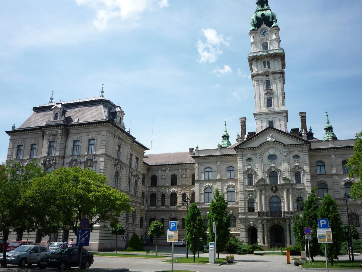 Dunalux Apartman Győr Eksteriør billede